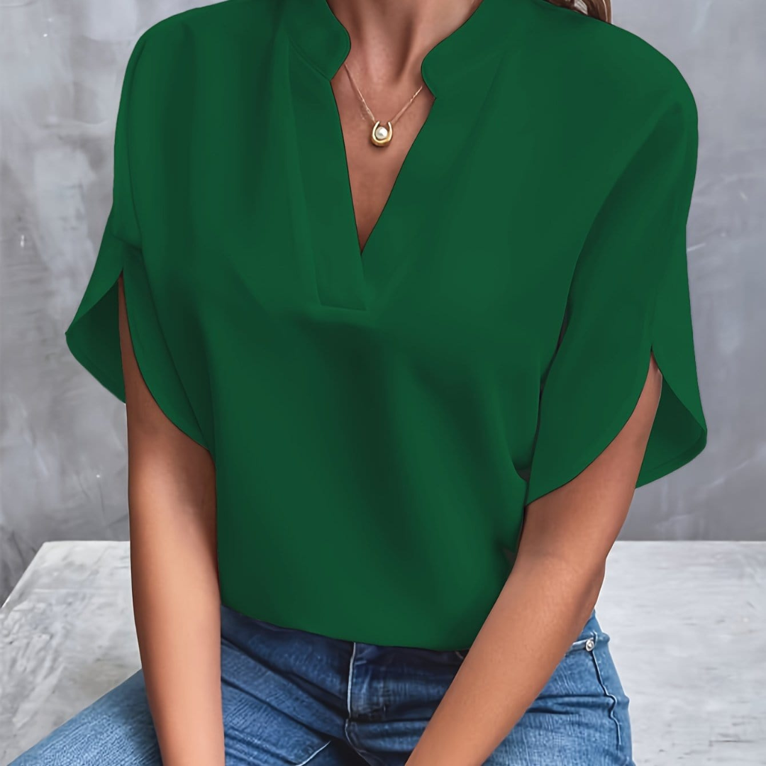 Ember | Elegantná blúzka s véčkovým výstrihom