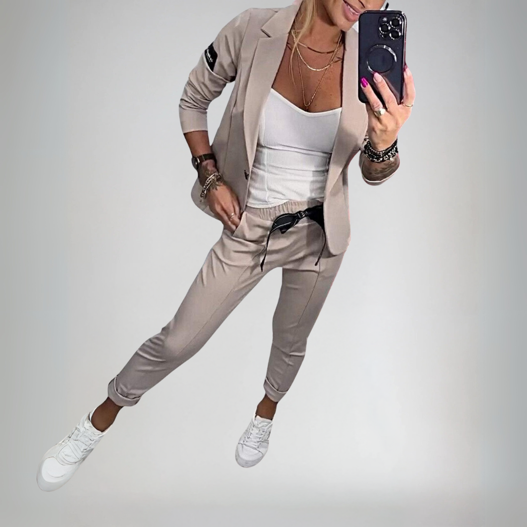 Moxie | Dvojdielny dámsky set top s bundou a gumou